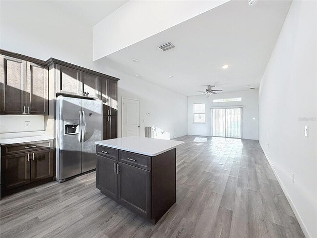 Building Photo - 1843 Manitoba Ct