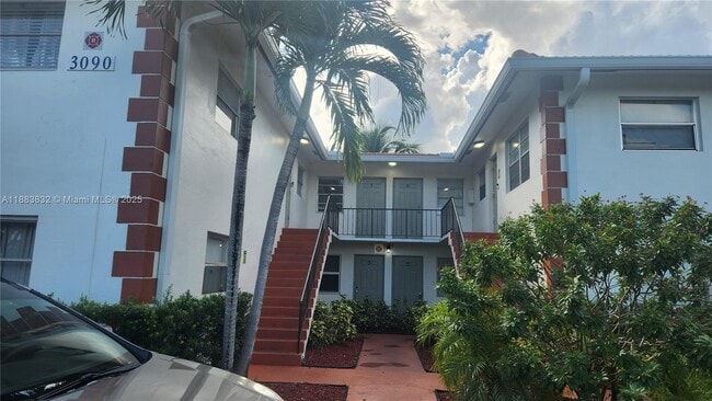 Building Photo - 3090 Coral Springs Dr