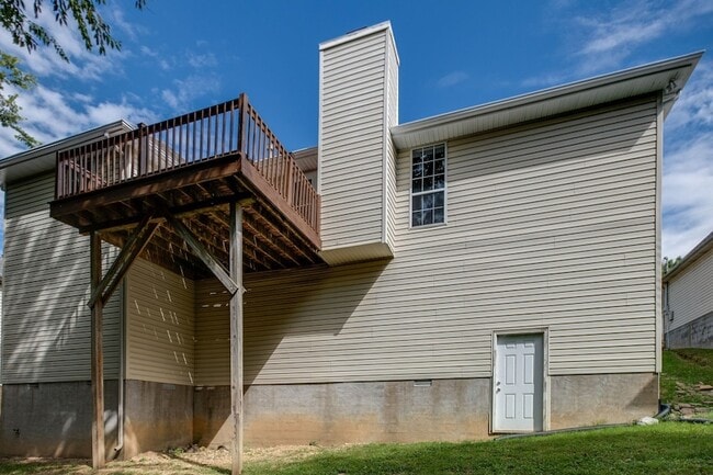 Building Photo - 1449 Brighton Cir