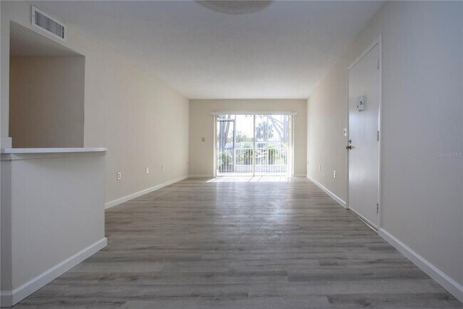 Building Photo - 3259 S Beneva Rd