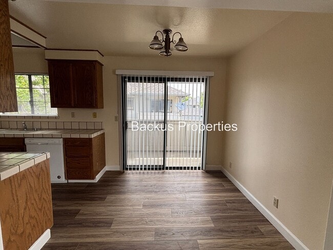 Building Photo - Very nice upstairs two bedroom condo in We...