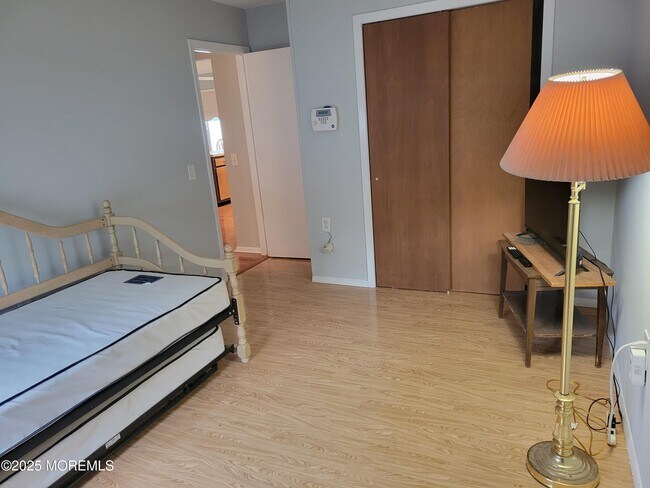 Building Photo - 43 Rodhos St