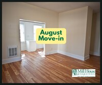 Building Photo - Adorable studio apartment, walk to UNC and downtown! Utilities included!