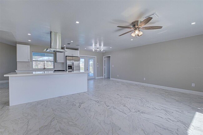 Building Photo - 7379 Snow Dr