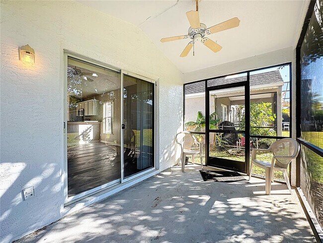 Building Photo - 13642 Emeraldview Dr