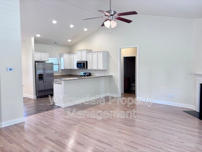 Building Photo - 76 Deep Clay Cir