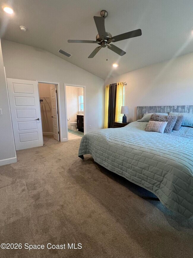 Building Photo - 1843 Middlebury Drive