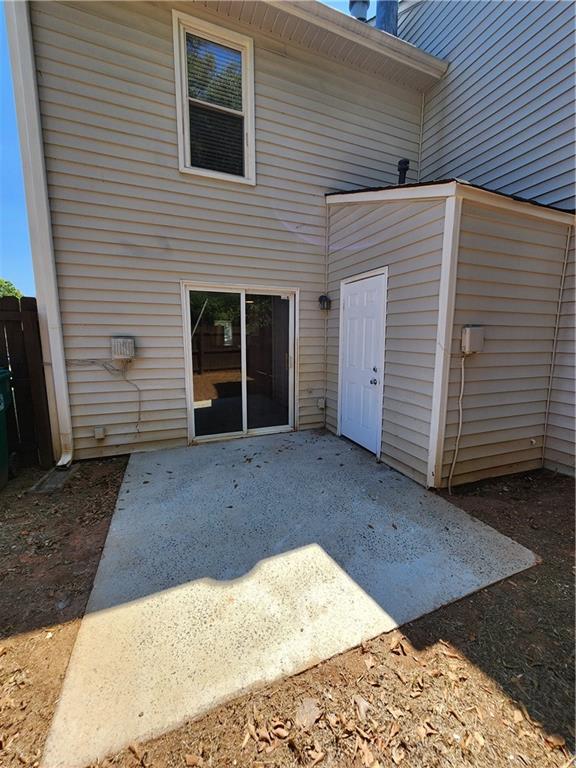 Building Photo - 1565 Springleaf Ct SE