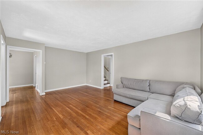 Building Photo - 19337 Telbir Ave