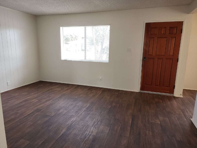 Building Photo - Costa Serena 55+.  2BR/1BA