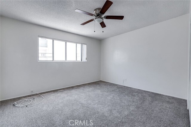 Building Photo - 3430 Elm Ave