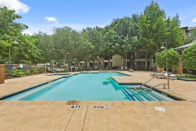 Building Photo - 500 Water's Edge Drive