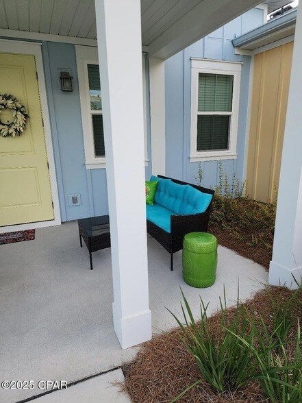 Building Photo - 8666 Shell Sink Dr