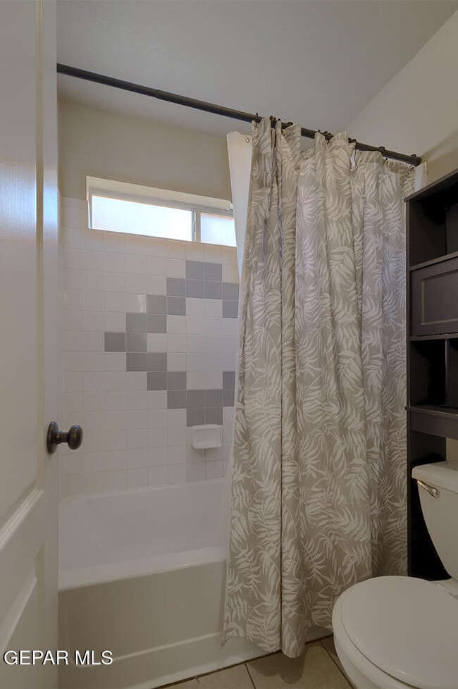 Building Photo - 12110 Sal Rasura Ct