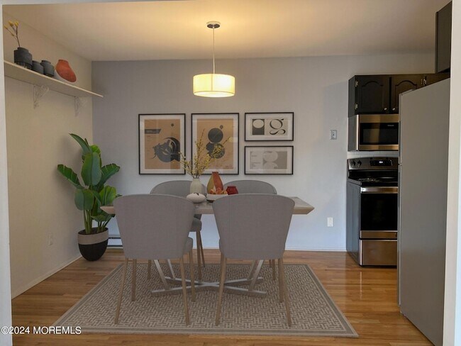 Building Photo - 330 Shore Dr