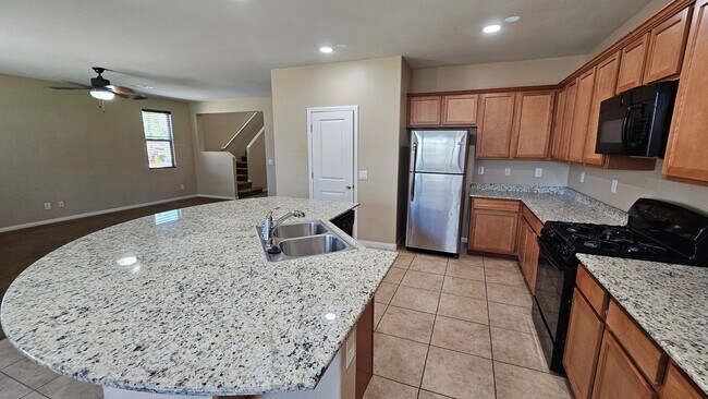 Building Photo - Large 4 bedroom in gated Stetson Trails Community