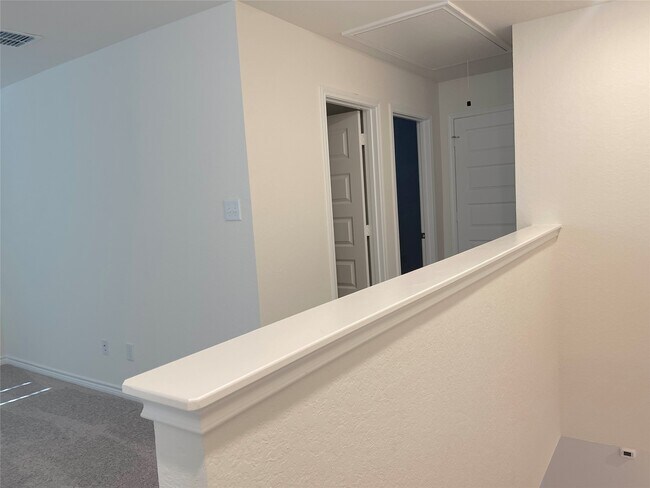 Building Photo - 7543 Fishbowl Ln