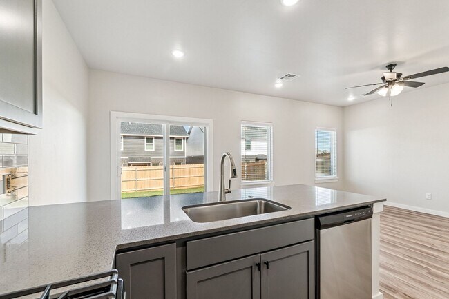 Building Photo - 19506 Molly Dr