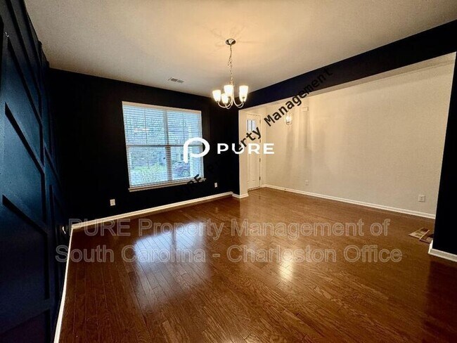 Building Photo - 154 Hickory Ridge Way