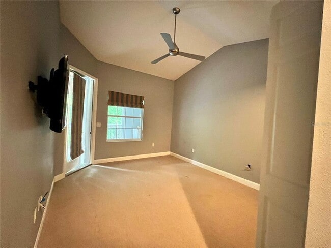 Building Photo - 3608 54th Dr W