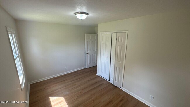 Building Photo - 5321 Juanita Ln