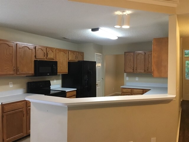 Building Photo - 759 Bradberry Ln