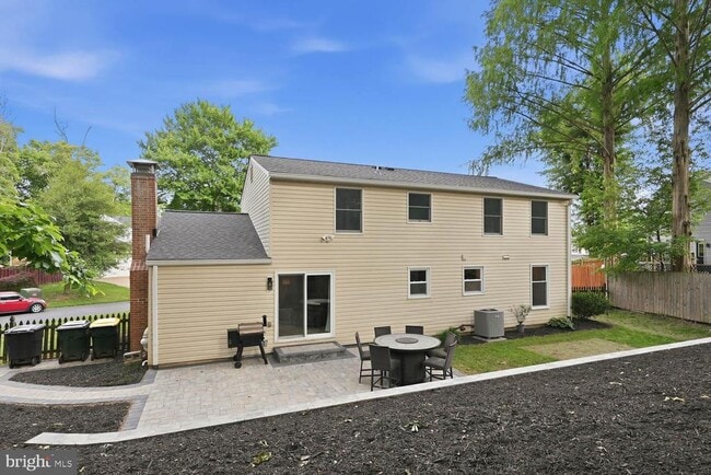 Building Photo - 8347 Terra Grande Ave