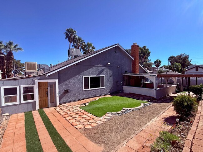 Building Photo - NO HOA!!!  Single Story Home with 4 Bedrooms - Remodeled! Beautiful Backyard! Extra Storage Space...