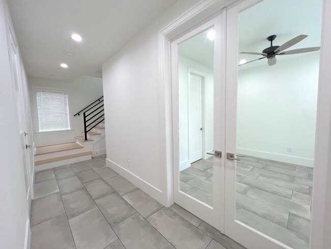 Building Photo - 2122 Blalock Rd