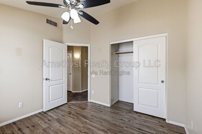 Building Photo - 6691 S 4 Peaks Pl