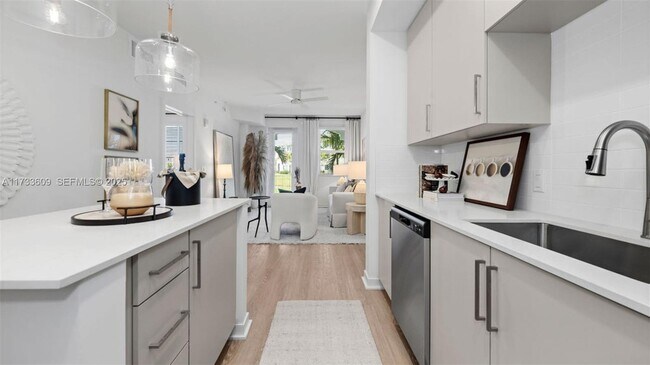 Building Photo - 4350 Peregrine Way