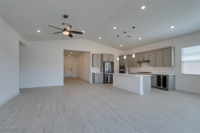 Building Photo - 257 Piazzetta Pl