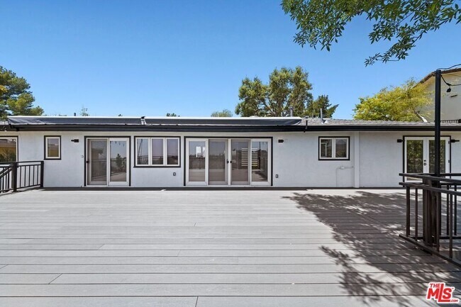 Building Photo - 1256 Stradella Rd