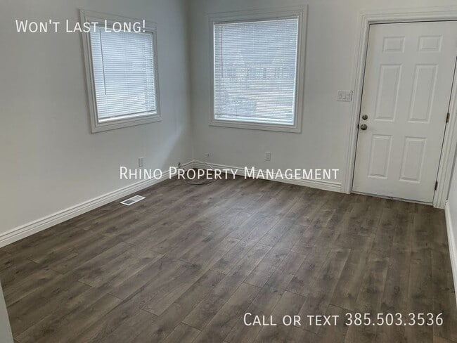 Building Photo - 174 7th St