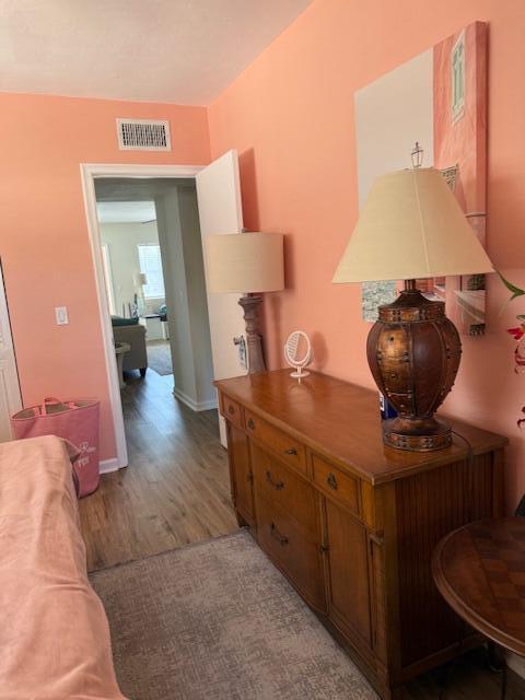 Building Photo - 2840 Lake Osborne Dr