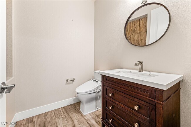 Building Photo - 4631 Amazing View St