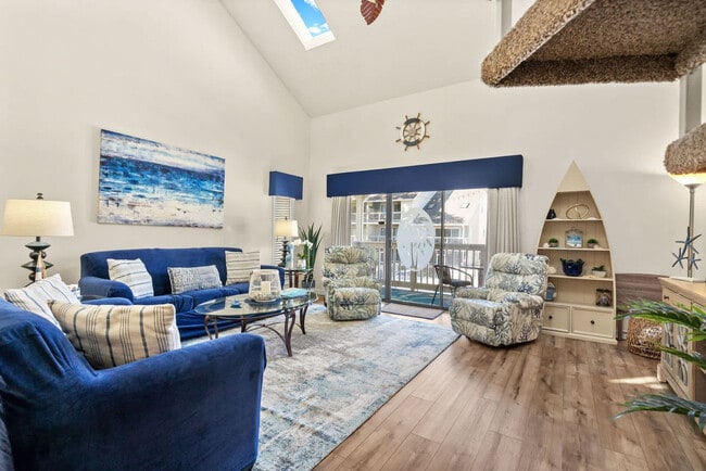 Building Photo - 1908 Hwy 17 S