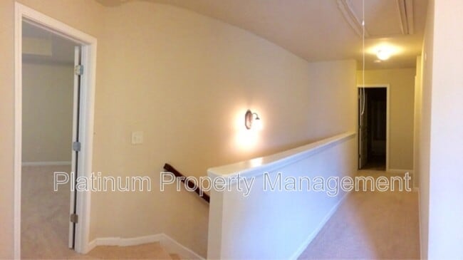 Building Photo - 2635 Runnymede Ct