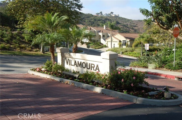 Building Photo - 242 Via Presa