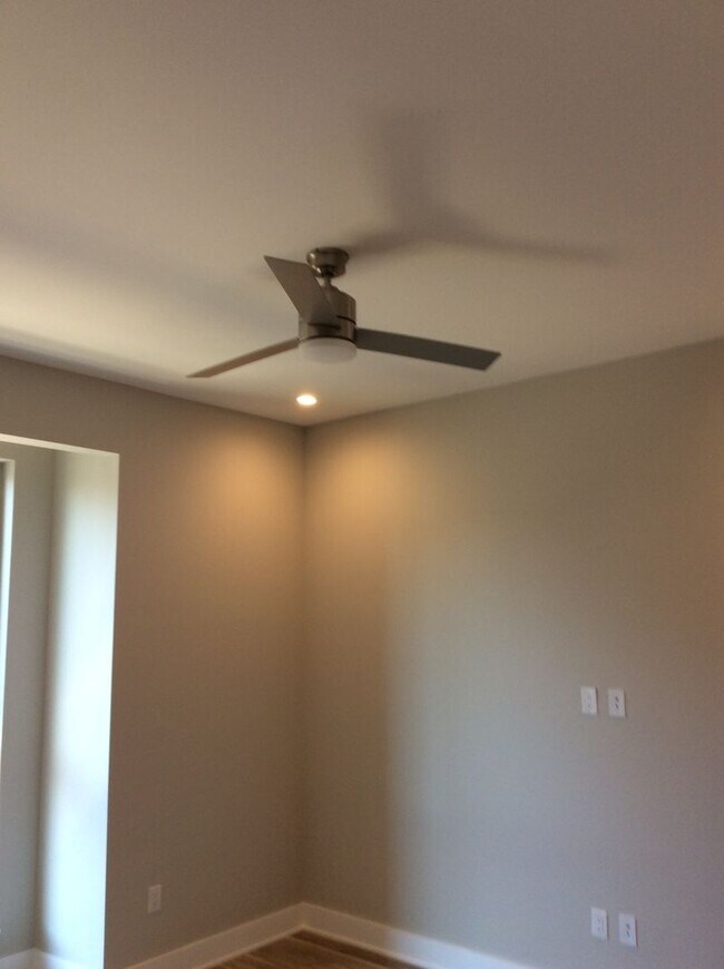 Building Photo - 1615 Ogden St