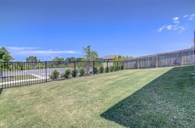 Building Photo - 22300 Lago Lookout Ln