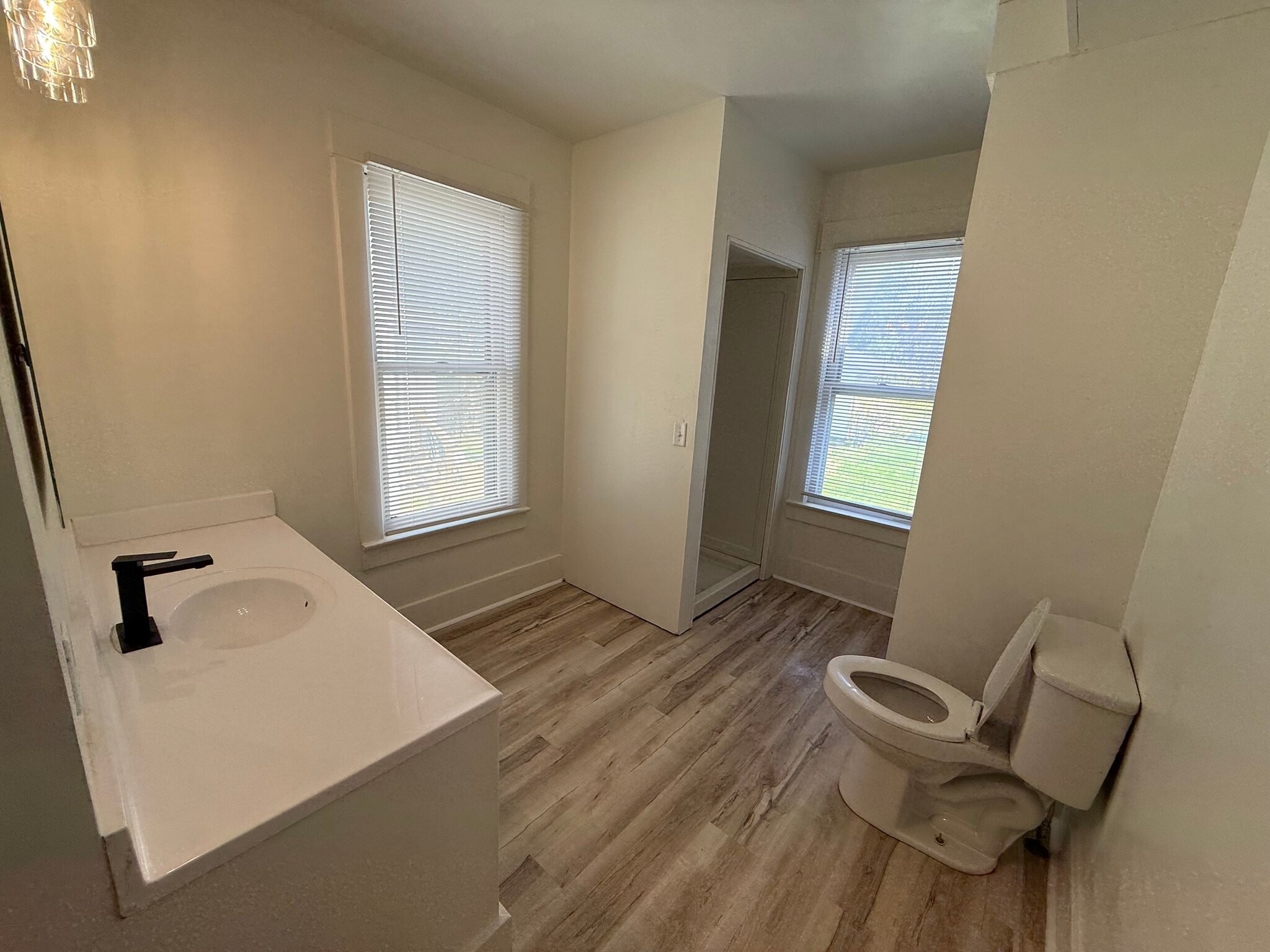 Building Photo - 147 15th St