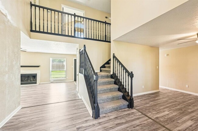 Building Photo - 10410 Springland Ct