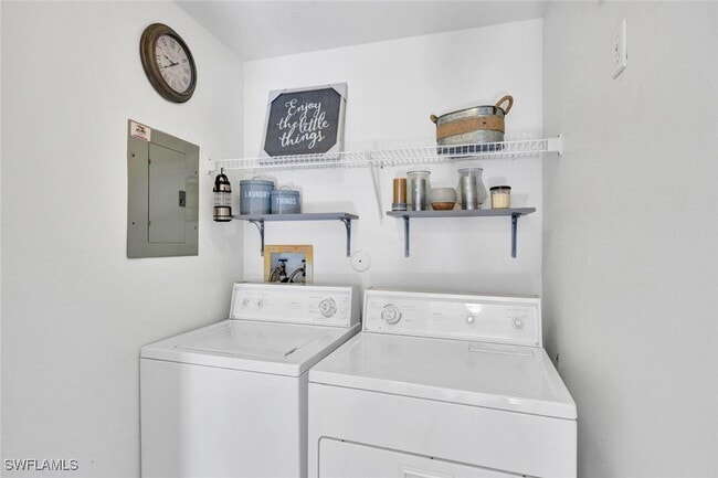 Building Photo - 2469 Millcreek Ln