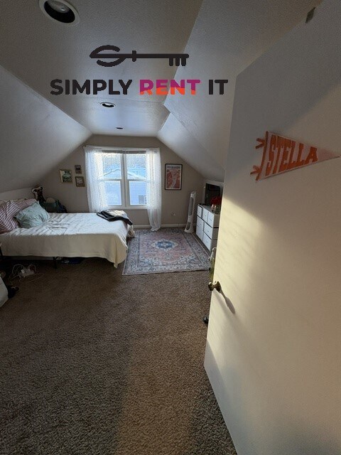 Building Photo - 6 Bedroom House on Campus, August 1st