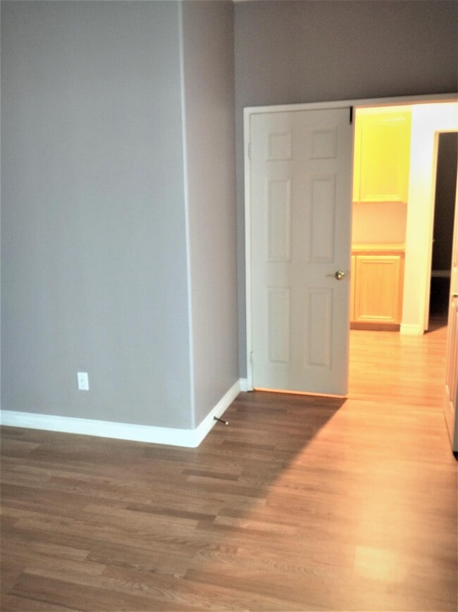 Building Photo - 78724 Como Ct