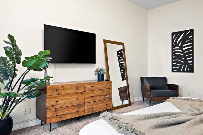 Building Photo - 36 W Dove Wing Dr