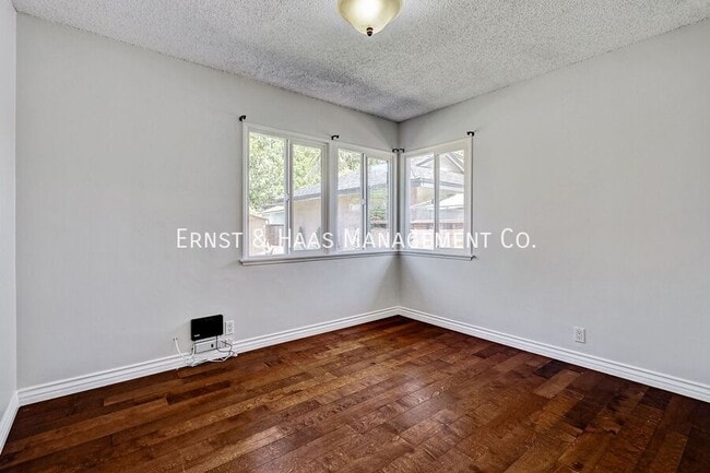 Building Photo - 6533 E Monlaco Rd
