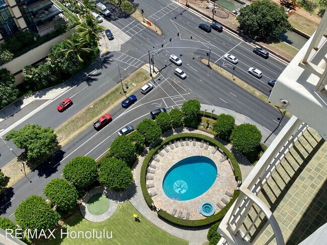 Building Photo - 2 br, 2 bath House - 1350 Ala Moana Blvd #...