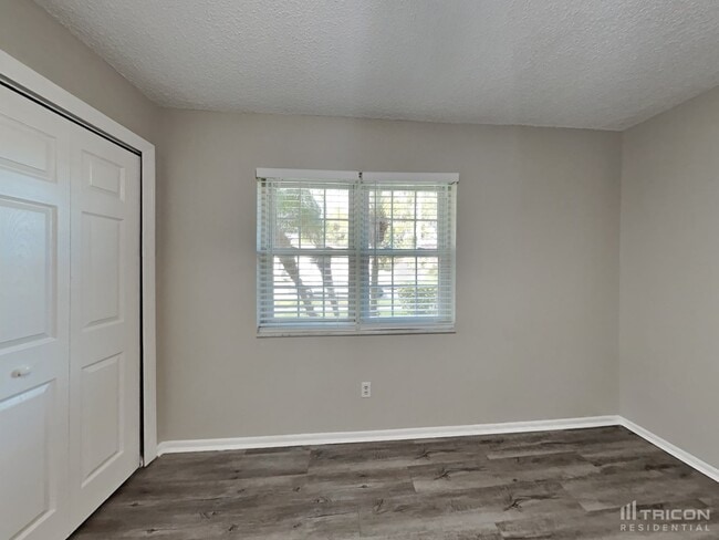 Building Photo - 12765 Ohio Woods Ln